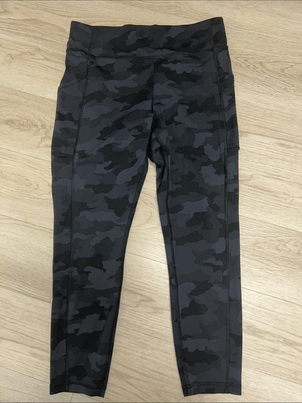 Lululemon Camo Leggings 12